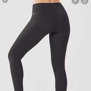 Fabletics Powerhold 7/8 Leggings NWT